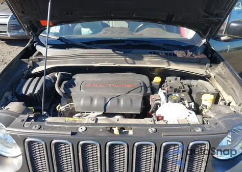 2016 Jeep Renegade Latitude z USA, uszkodzony, nr VIN ZACCJBBT2GPC63091